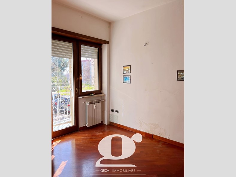 Appartamento in Vendita a Napoli, 605'000€, 144 m²