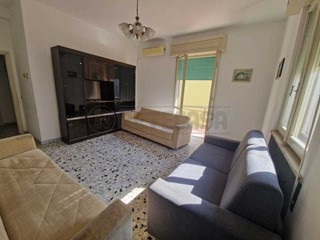 Trilocale in Vendita a Cremona, 115'000€, 92 m², con Box