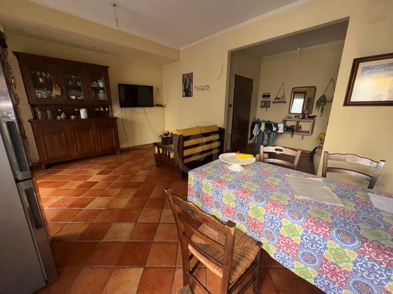 Quadrilocale in Vendita a Gravina di Catania, zona San Paolo, 99'000€, 110 m², con Box