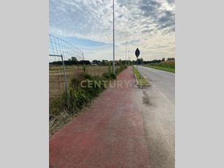 Terreno edificabile in Vendita a Oppeano, 774 m²
