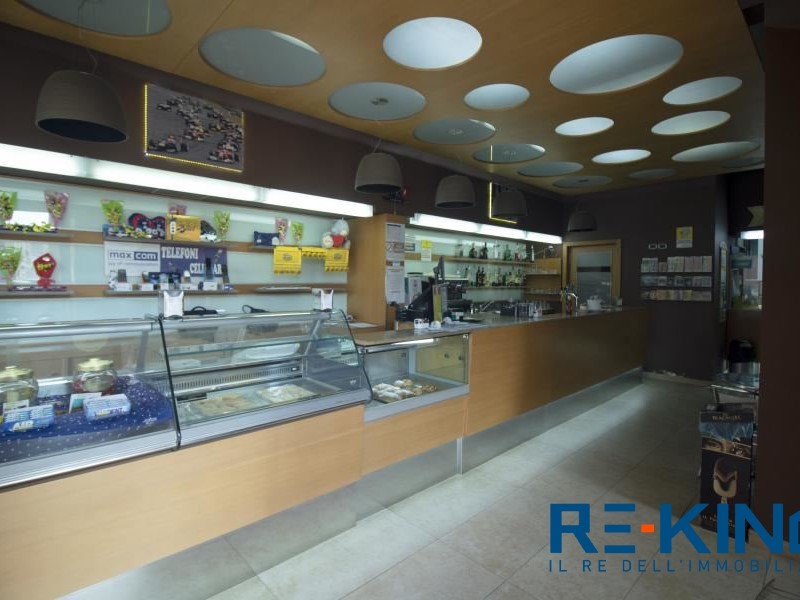 Attività commerciale in Vendita a Galatina, 190'000€, 70 m²