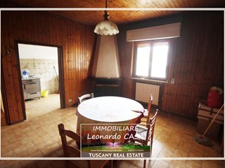 Villetta a schiera in Vendita a Cerreto Guidi, zona Lazzeretto, 148'000€, 100 m²