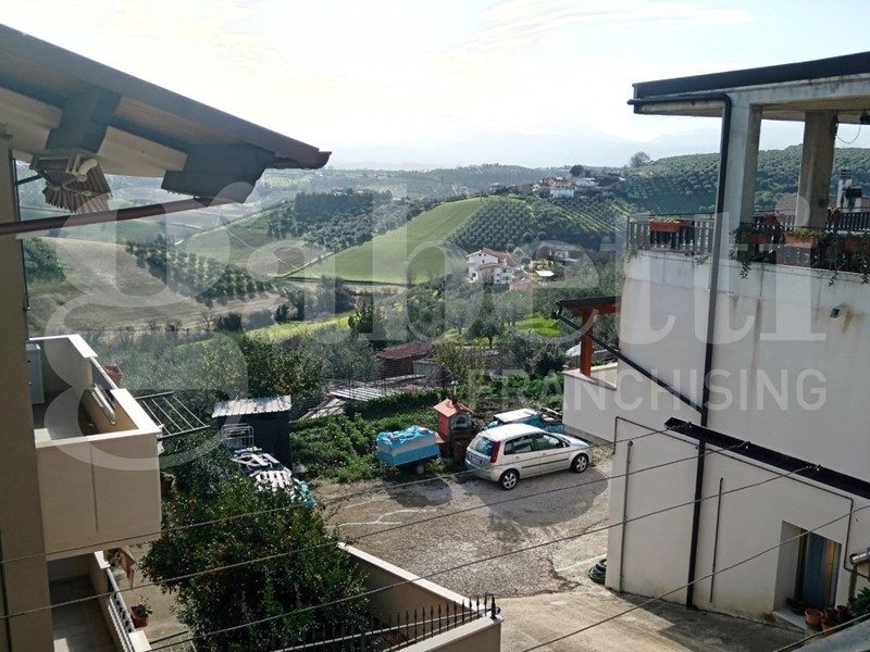 Casa Indipendente in Vendita a Pianella, 79'000€, 132 m²