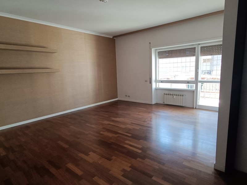 Quadrilocale in Affitto a Roma, 1'645€, 140 m²