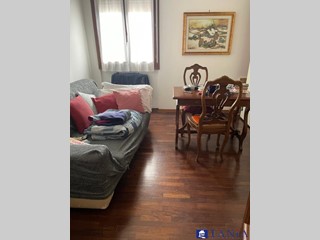 Attico in Vendita a Carrara, 300'000€, 170 m²