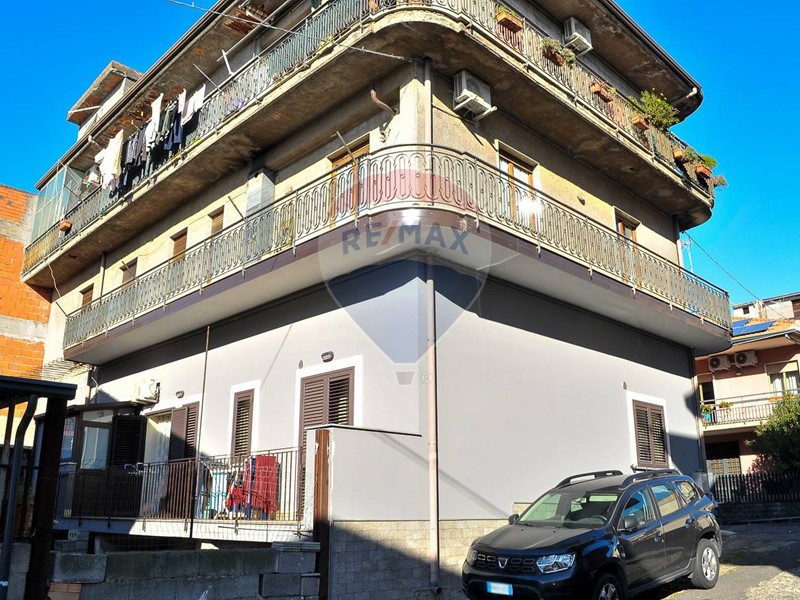 Appartamento in Vendita a Belpasso, 99'500€, 154 m²
