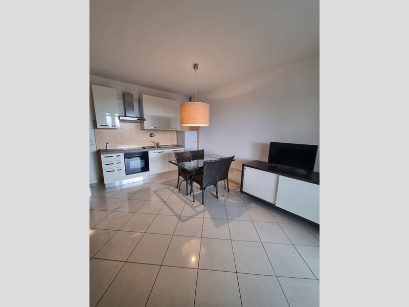 Bilocale in Affitto a Forte dei Marmi, 1'200€, 60 m², arredato