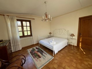 Casa Semi Indipendente in Vendita a Castelnuovo Magra, zona Colombiera, 310'000€, 120 m²