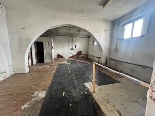 Quadrilocale in Vendita a Montelupo Fiorentino, 85'000€, 105 m²