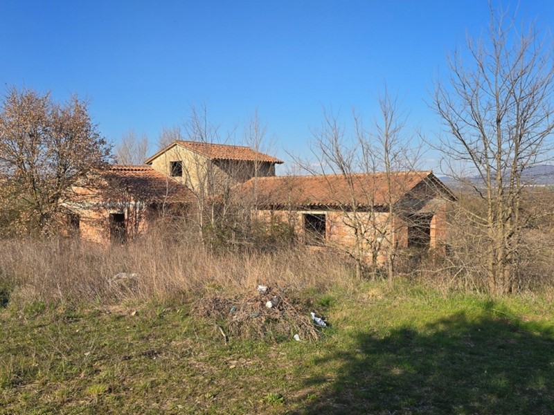 Casa Indipendente in Vendita a Todi, 175'000€, 230 m², con Box