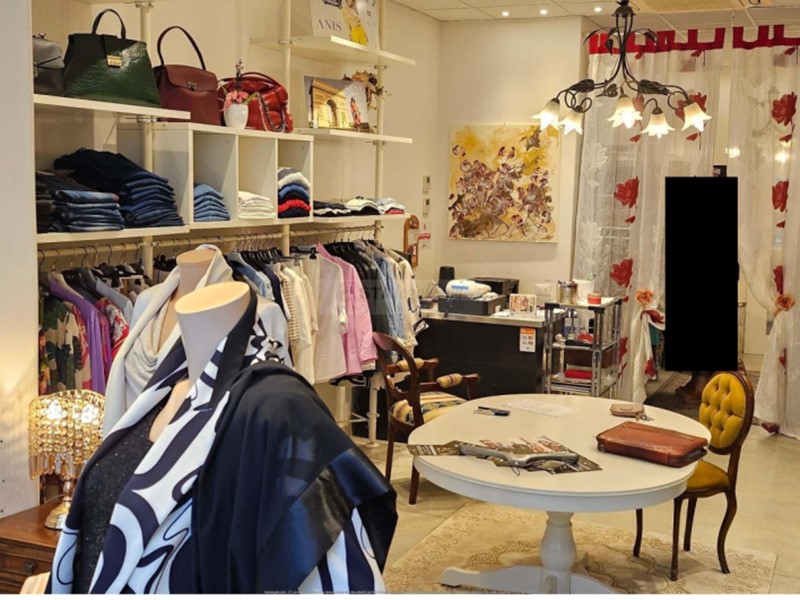 Immobile commerciale in Vendita a Lugo, 53'700€, 47 m²