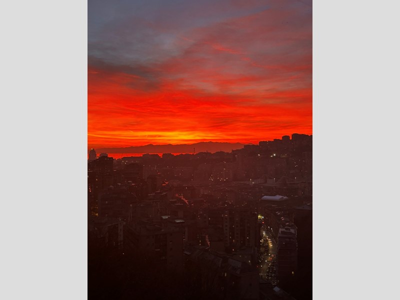 Appartamento in Vendita a Genova, zona Quezzi, 195'000&euro;, 170 m²