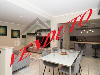 Appartamento in Vendita a Caselle Torinese, 219'000€, 110 m²