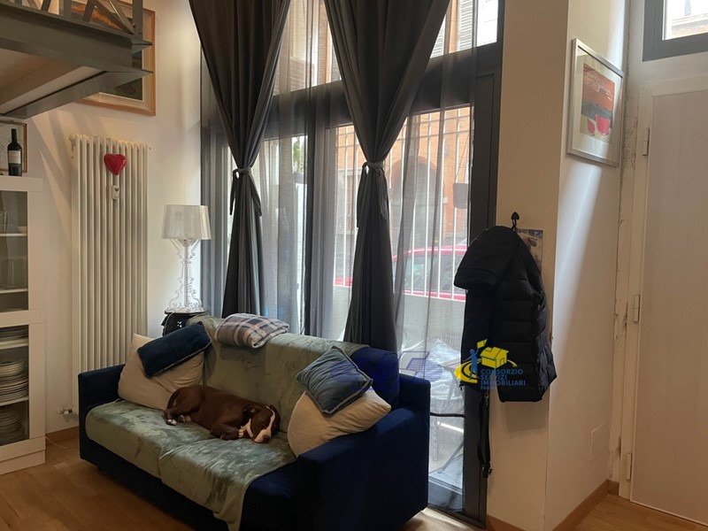 Bilocale in Vendita a Parma, zona Centro storico, 180'000€, 70 m²