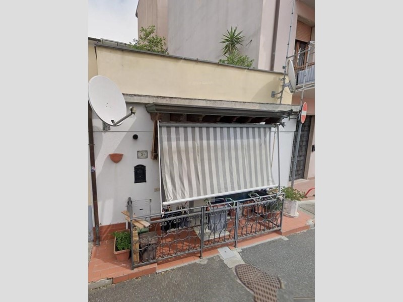Quadrilocale in Vendita a Carrara, zona Avenza, 57'575€, 93 m²
