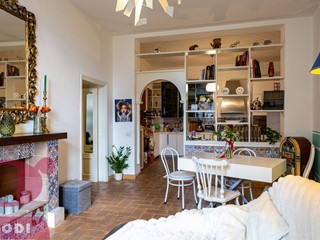 Appartamento in Vendita a Todi, 229'000€, 240 m², arredato