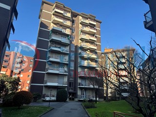 Trilocale in Vendita a Milano, 380'000€, 92 m²