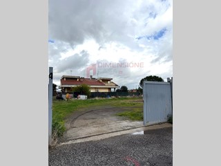 Terreno edificabile in Vendita a Roma, zona VILLAGGIO PRENESTINO, 109'000&euro;, 1095 m²