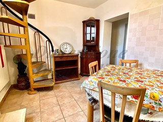 Quadrilocale in Vendita a Rosignano Marittimo, zona Vada, 129'000€, 80 m²