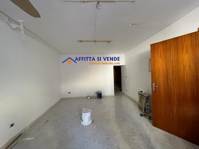 Casa Indipendente in Vendita a Solarino, 55'000€, 200 m²