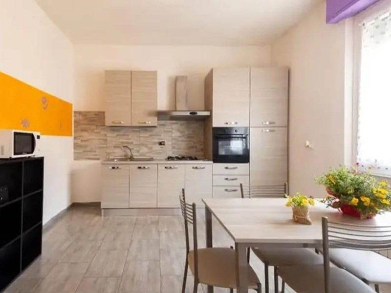 Trilocale in Vendita a Aulla, 80'000€, 62 m², arredato