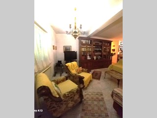 Casa Indipendente in Vendita a Carrara, 495'000€, 320 m², arredato