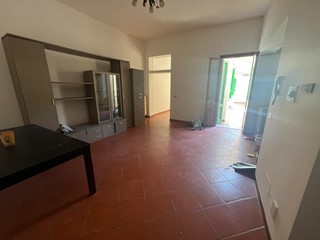Trilocale in Vendita a Empoli, 155'000€, 90 m²