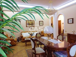 Appartamento in Vendita a Buti, 169'000€, 194 m²