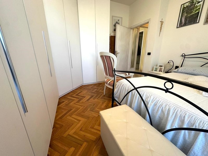 Quadrilocale in Vendita a Vinci, zona Spicchio, 230'000€, 81 m², con Box