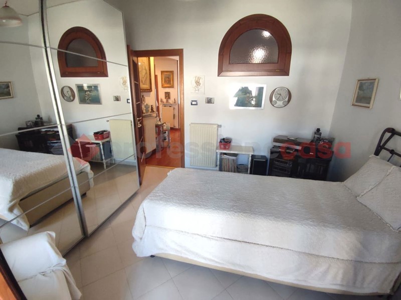 Trilocale in Vendita a Napoli, 118'000€, 75 m²