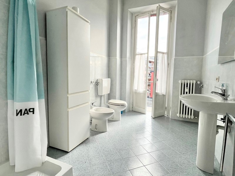 Bilocale in Affitto a Arona, 650€, 70 m²