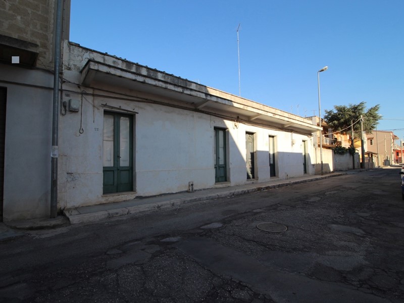 Appartamento in Vendita a Manduria, 107'000€, 120 m²