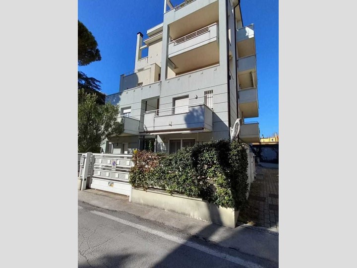 Quadrilocale in Vendita a Rimini, 240'000€, 61 m²