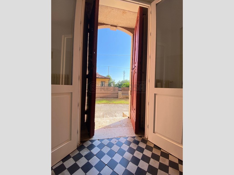 Villa in Vendita a Bassano del Grappa, zona S. Eusebio, 498'000€, 350 m², con Box