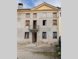 Casa Semi Indipendente in Vendita a Dueville, zona VIVARO, 170'000€, 210 m², con Box