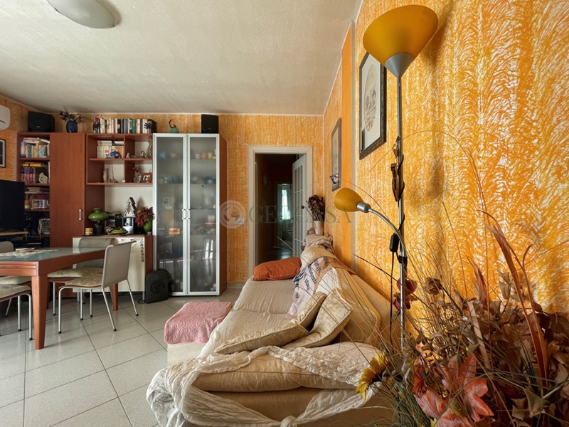 Appartamento in Vendita a Sarzana, zona Bradia, 158'000€, 75 m², con Box