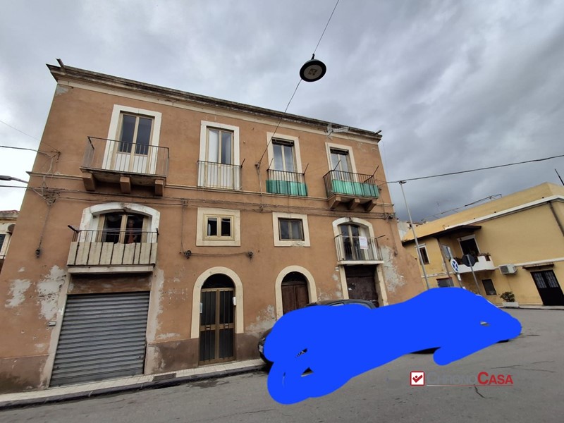 Quadrilocale in Vendita a Messina, 35'000€, 80 m²