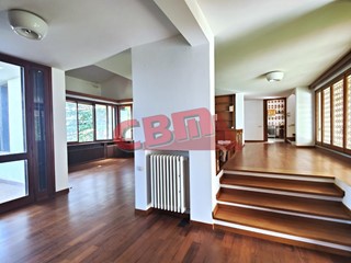 Villa in Vendita a Livorno, 1'300'000&euro;, 500 m², con Box