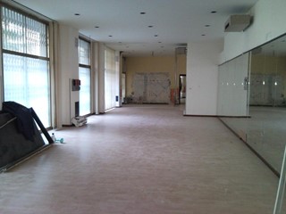 Negozio in Vendita a Grosseto, 365'000€, 400 m²