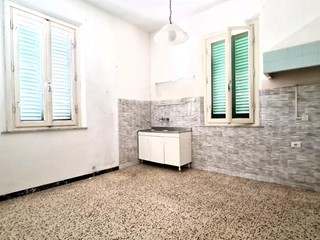Casa Indipendente in Vendita a San Miniato, zona San Miniato Basso, 180'000€, 145 m²