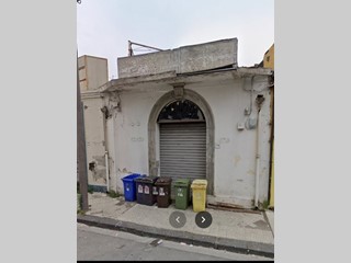 Magazzino in Vendita a Barcellona Pozzo di Gotto, 150'000€, 400 m²