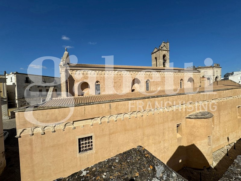 Appartamento in Vendita a Galatina, 290'000€, 391 m²