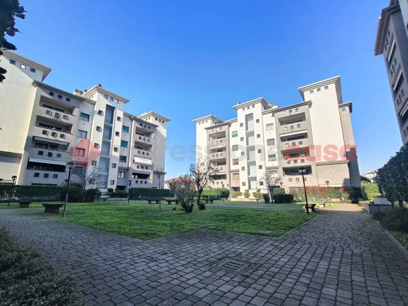 Trilocale in Vendita a Parabiago, 198'000€, 90 m²