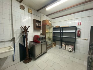 Negozio in Vendita a Gavello, 50'000€, 150 m², arredato