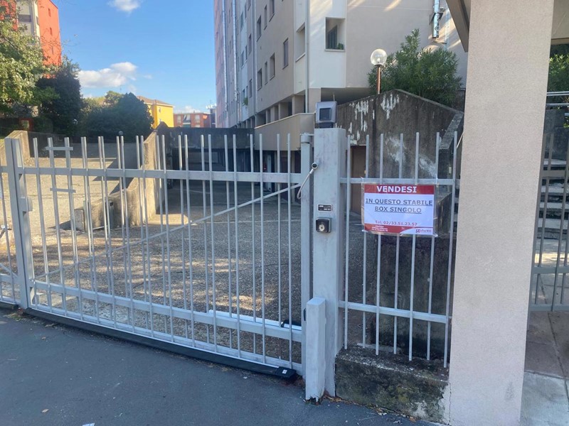Box in Vendita a Settimo Milanese, 22'000€, 14 m²