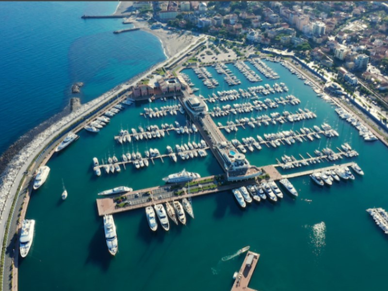 Terreno edificabile in Vendita a Loano, 280'000€, 120 m²