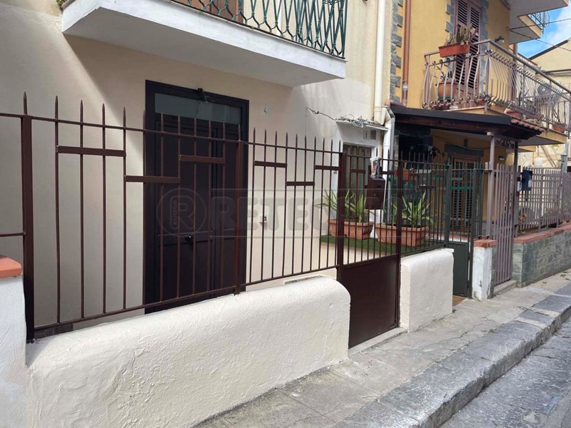 Bilocale in Vendita a Palermo, 50'000€, 60 m²