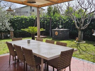 Villa in Vendita a Ragalna, 249'000&euro;, 130 m², arredato