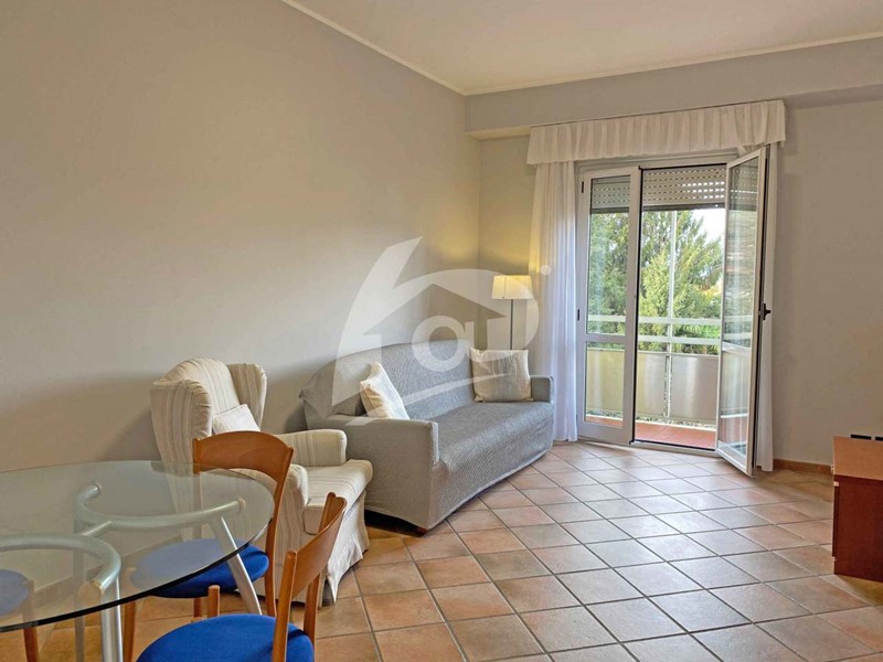 Trilocale in Vendita a Leggiuno, 145'000€, 75 m², arredato