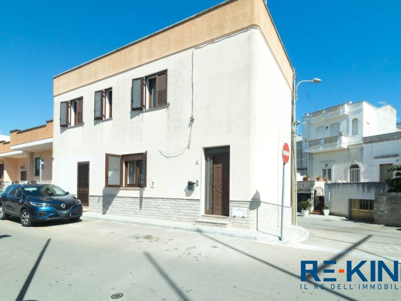 Casa Indipendente in Vendita a Castro in Puglia, 260'000€, 288 m²